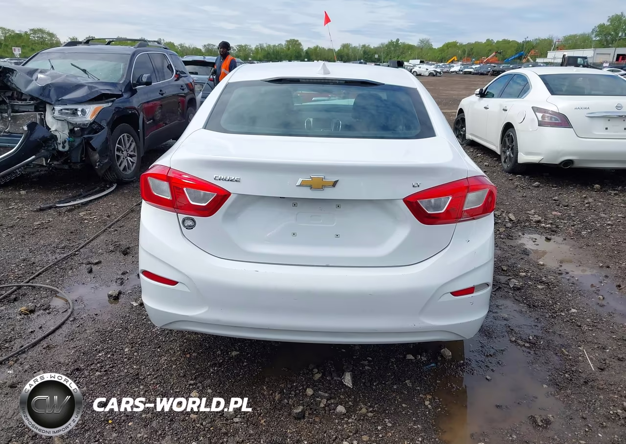 CHEVROLET CRUZE VIN:1G1BE5SM0H7100327 - 16