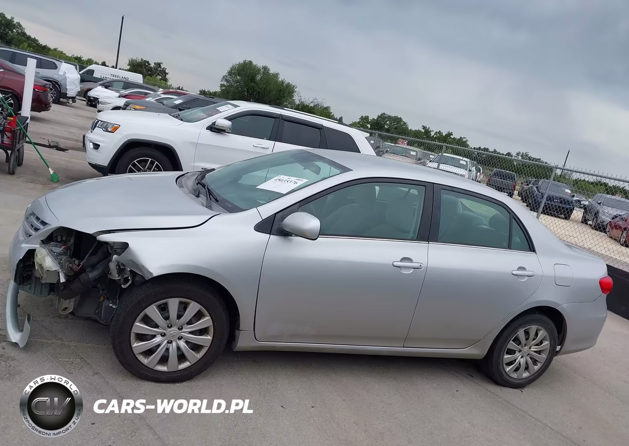 2013 Toyota Corolla Le VIN:5YFBU4EE9DP204428 - 15