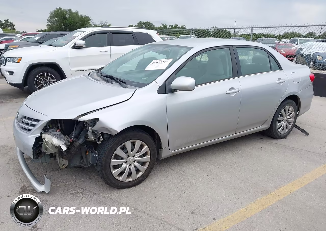 2013 Toyota Corolla Le VIN:5YFBU4EE9DP204428 - 2