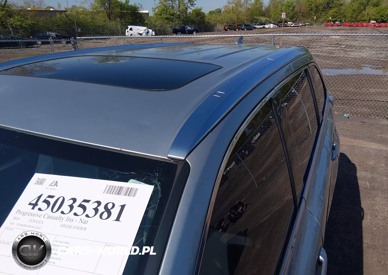 2014 Toyota Highlander Xle V6 VIN:5TDJKRFH9ES012667 - 17