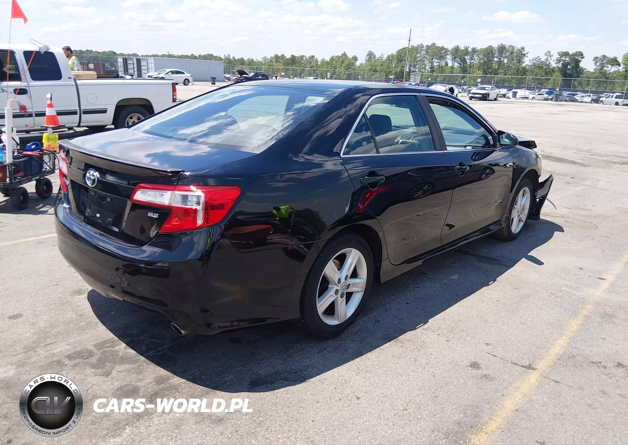 2012 Toyota Camry Se VIN:4T1BF1FK0CU193930 - 4