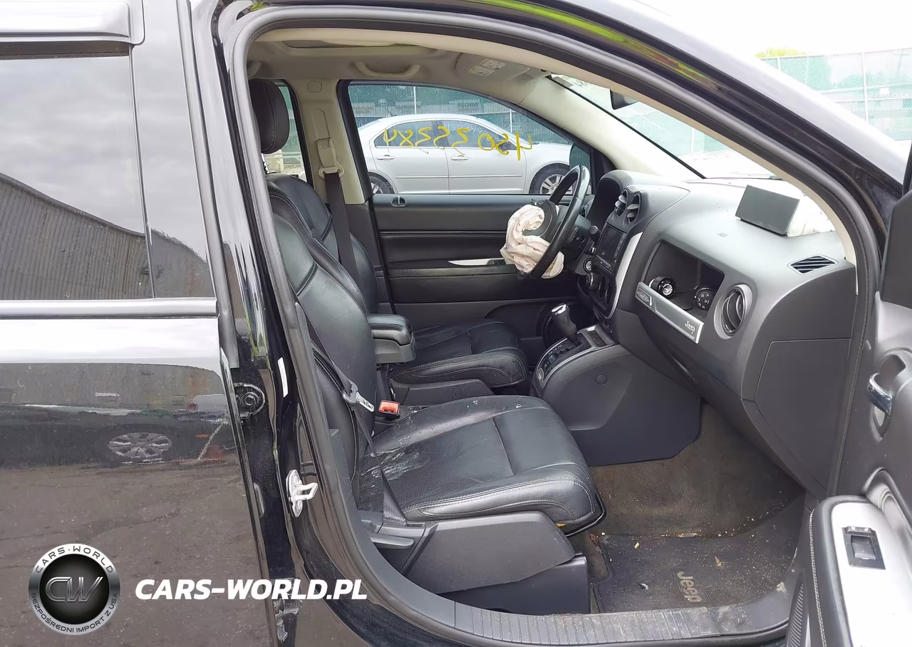 2016 Jeep Compass High Altitude Edition VIN:1C4NJDEB6GD714691 - 5
