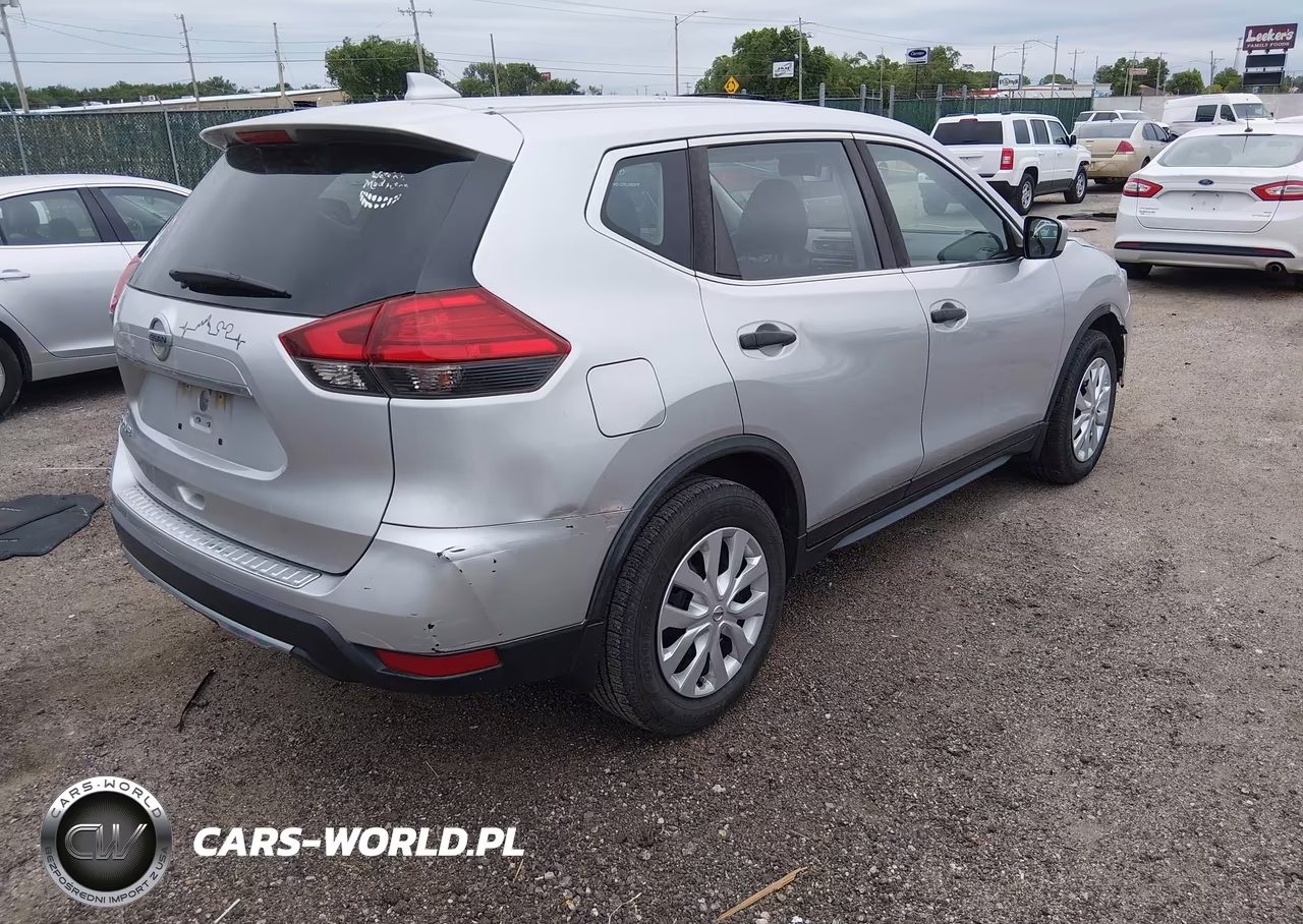 2017 Nissan Rogue S VIN:JN8AT2MT0HW134614 - 4