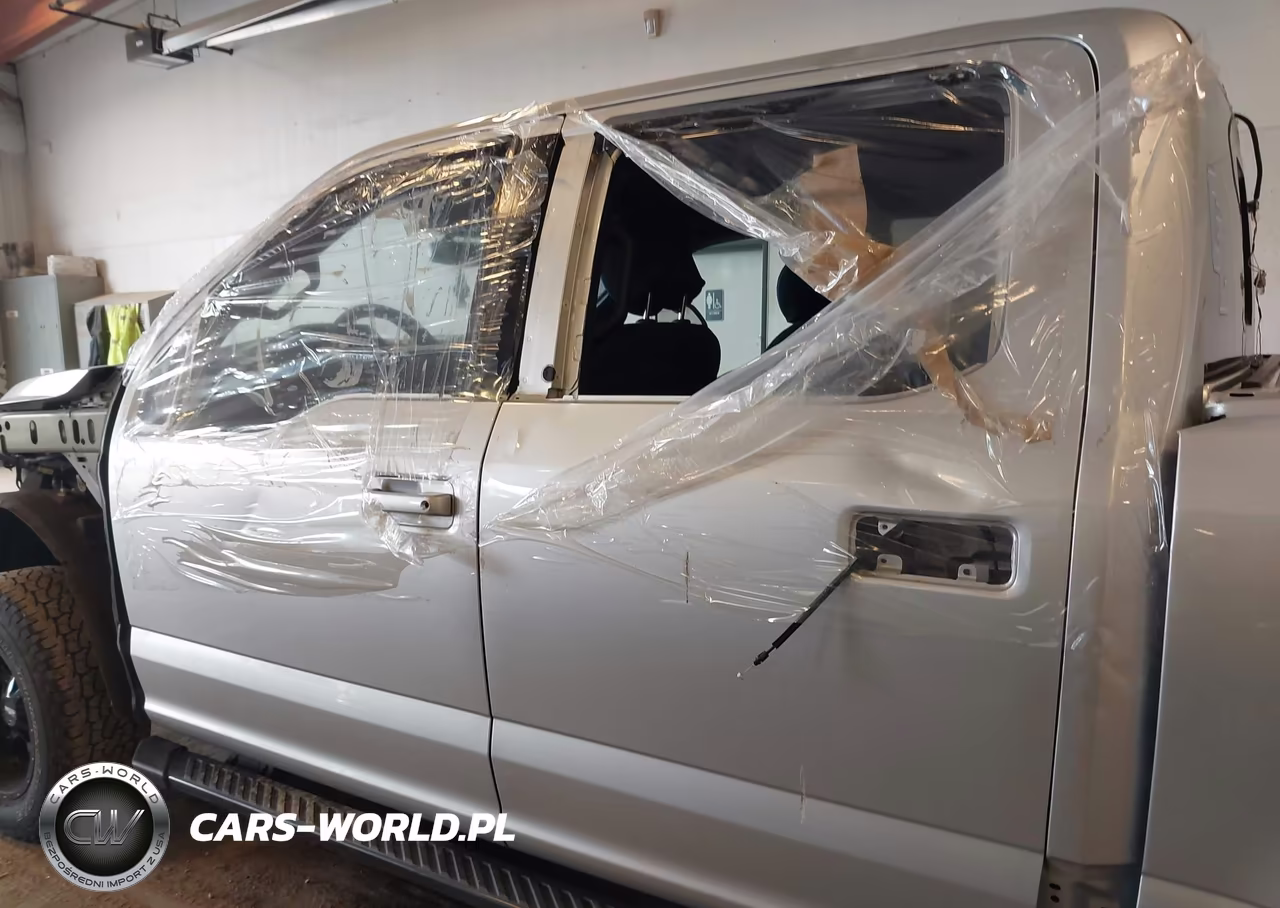 2019 Ford F-150 Xlt VIN:1FTEW1EP0KFA95367 - 17