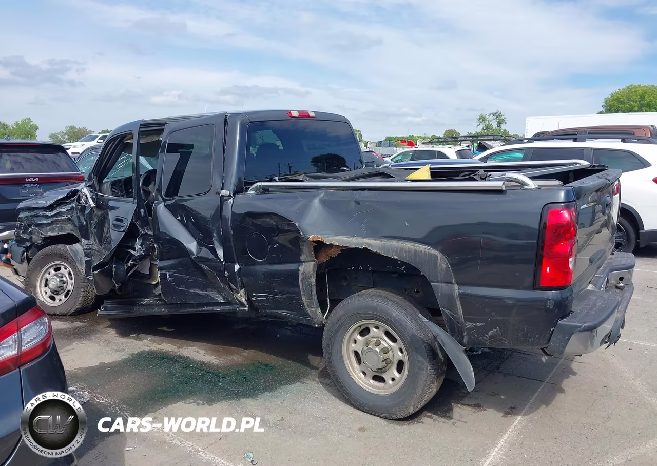 2004 Chevrolet Silverado 2500Hd Ls VIN:1GCHK29104E192873 - 14