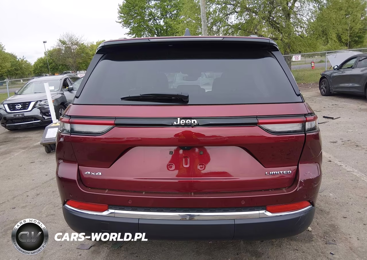 2023 Jeep Grand Cherokee Limited 4X4 VIN:1C4RJHBGXPC615144 - 16