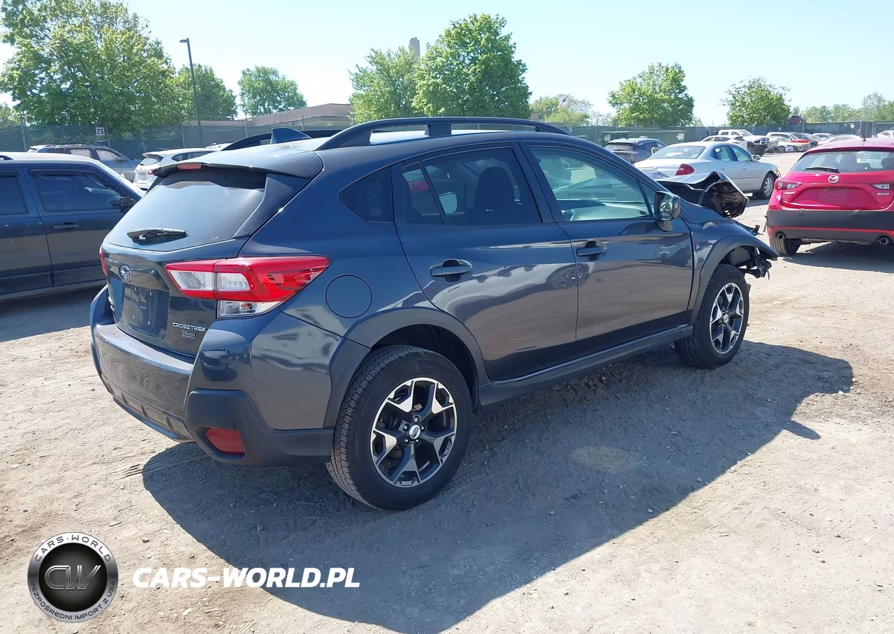 2018 Subaru Crosstrek 2.0I Premium VIN:JF2GTABC1JH260723 - 4