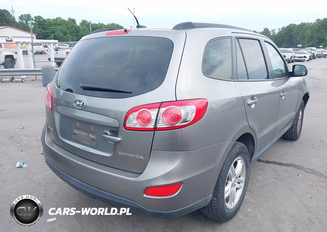 2011 Hyundai Santa Fe Gls VIN:5XYZG3AB9BG045374 - 4