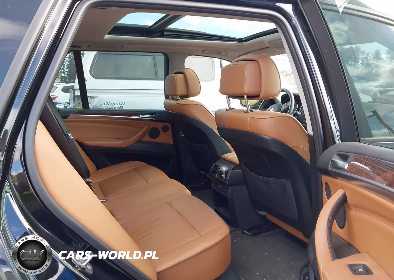 2010 BMW X5 xDrive35D VIN:5UXFF0C57ALT84650 - 8
