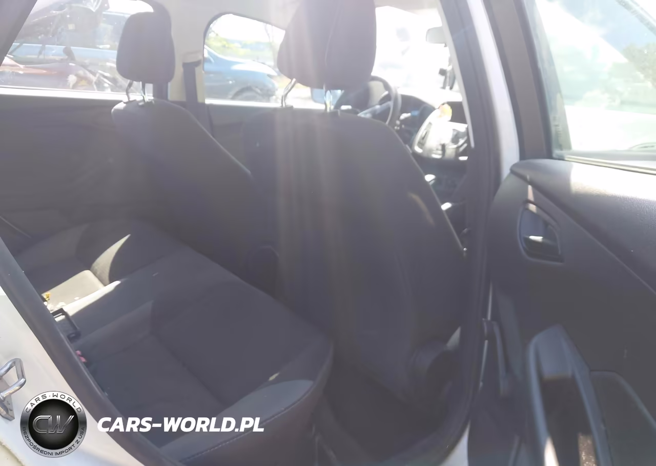 2014 Ford Focus S VIN:1FADP3E21EL388991 - 8