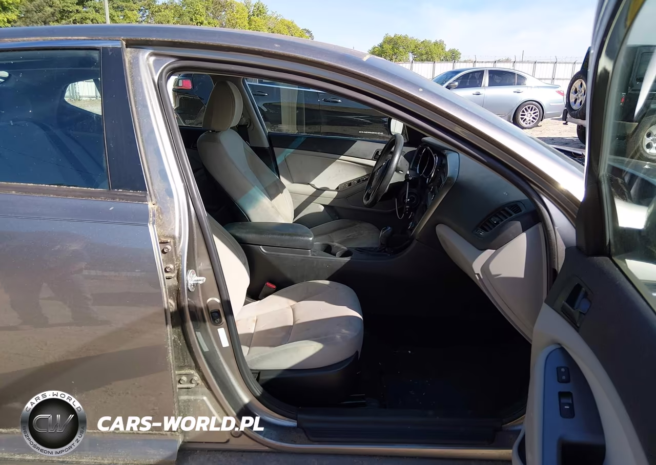 2013 Kia Optima Lx VIN:5XXGM4A72DG176154 - 5