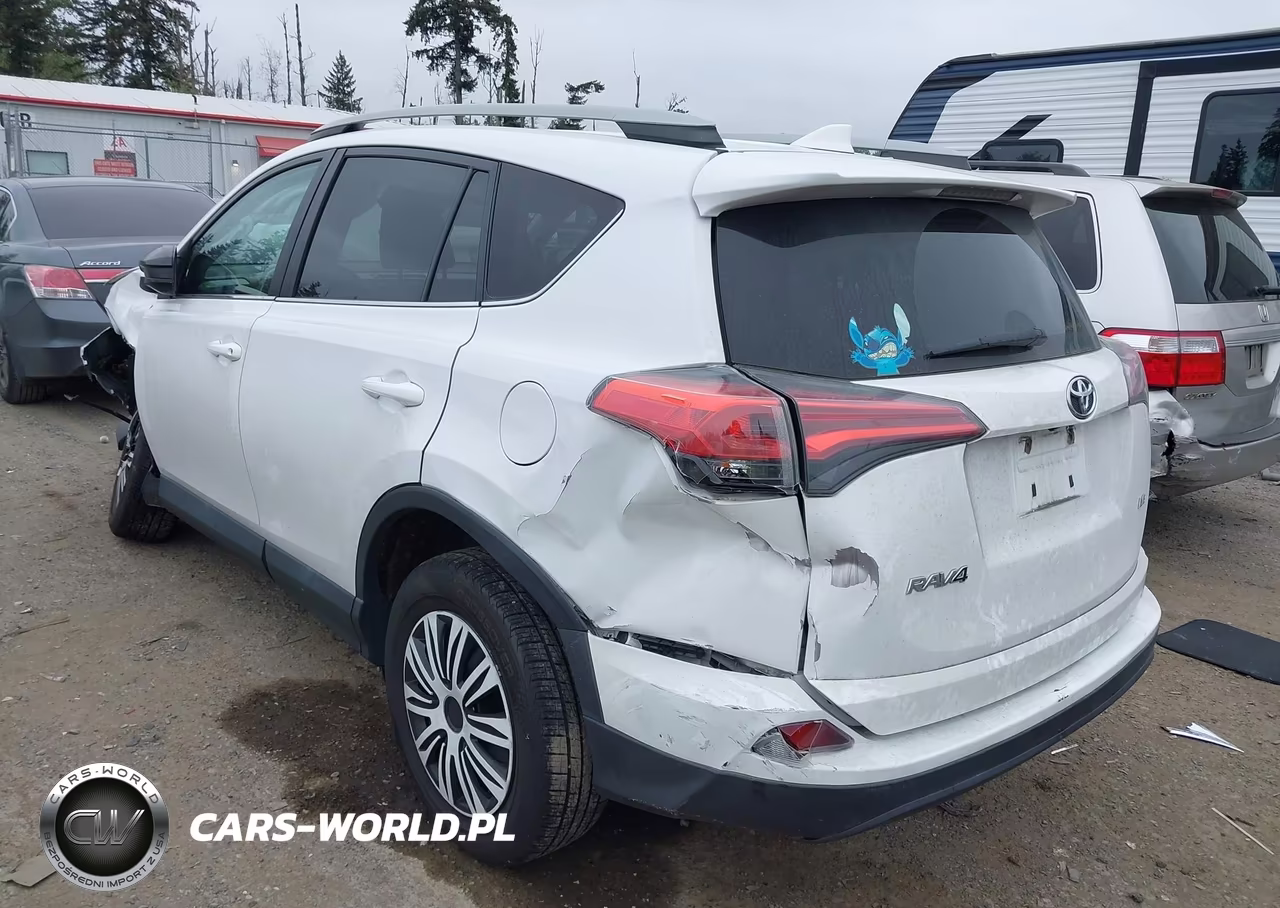 2017 Toyota Rav4 Le VIN:2T3ZFREV7HW357245 - 3