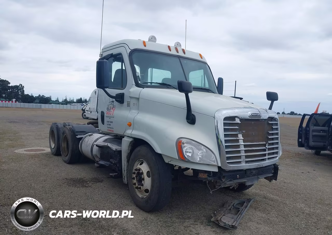 2013 Freightliner Cascadia 125