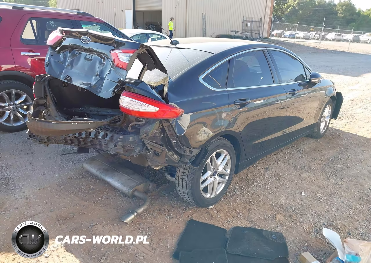 2013 Ford Fusion Se VIN:3FA6P0HR4DR318014 - 4