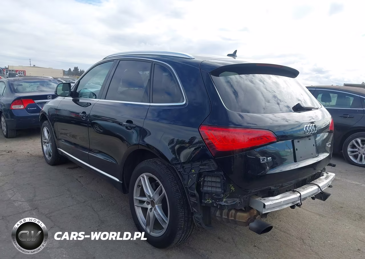2014 Audi Q5 2.0T Premium VIN:WA1LFAFP0EA051709 - 3