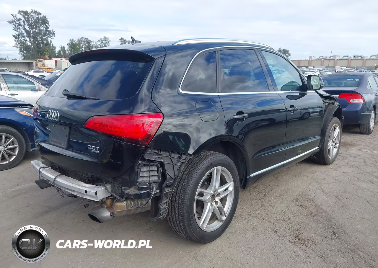 2014 Audi Q5 2.0T Premium VIN:WA1LFAFP0EA051709 - 4