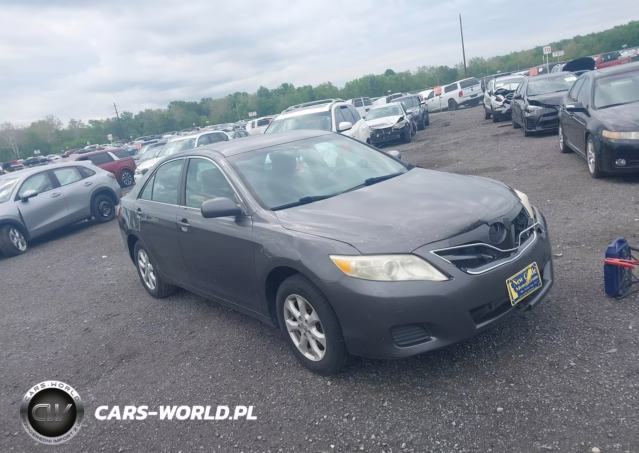 2011 Toyota Camry Le