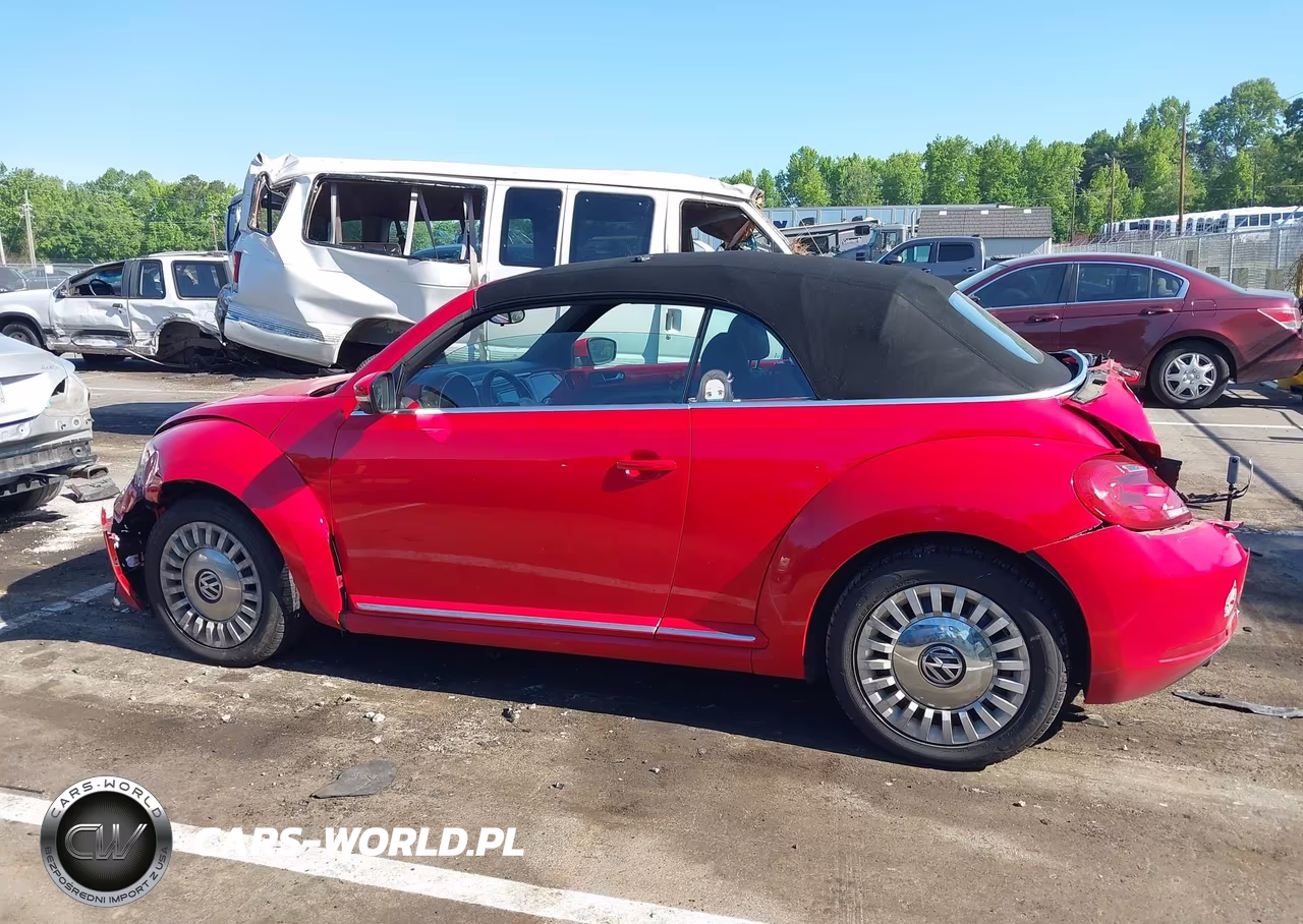 2013 Volkswagen Beetle 2.5L VIN:3VW5P7AT8DM820393 - 15