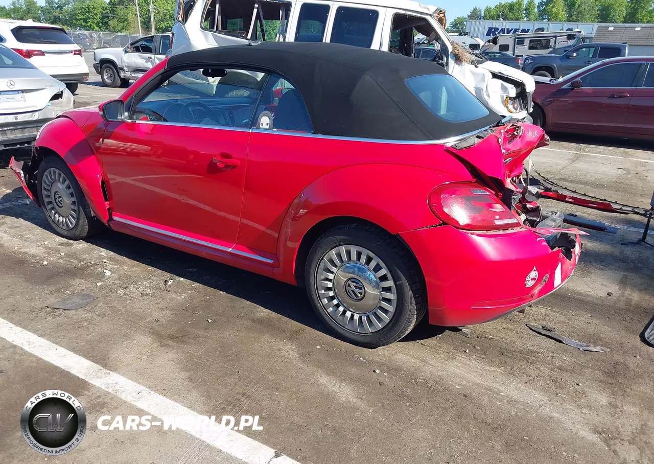 2013 Volkswagen Beetle 2.5L VIN:3VW5P7AT8DM820393 - 3