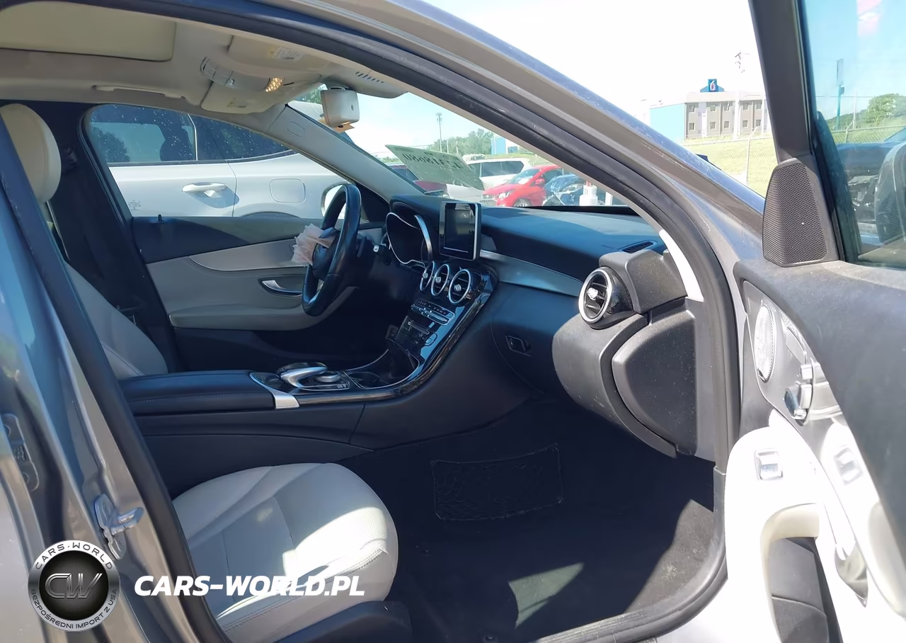 2015 Mercedes-Benz C 300 Luxury-Sport VIN:55SWF4JB5FU085460 - 5