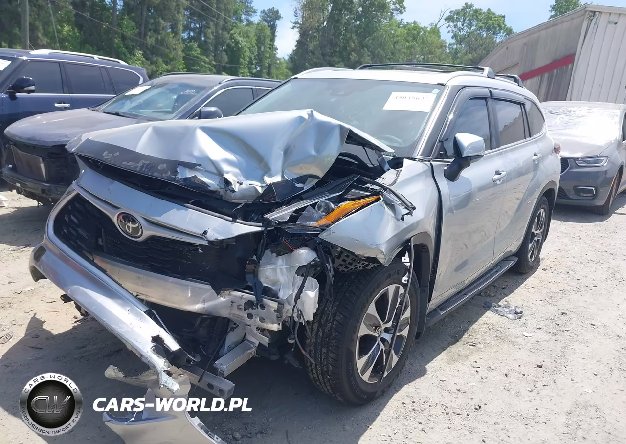 2023 Toyota Highlander Xle VIN:5TDKDRAH6PS524962 - 2