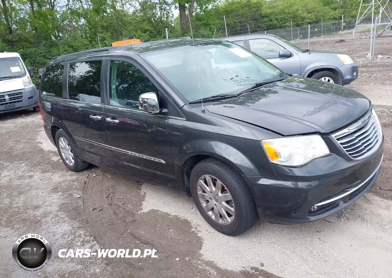2011 Chrysler Town & Country Touring-L