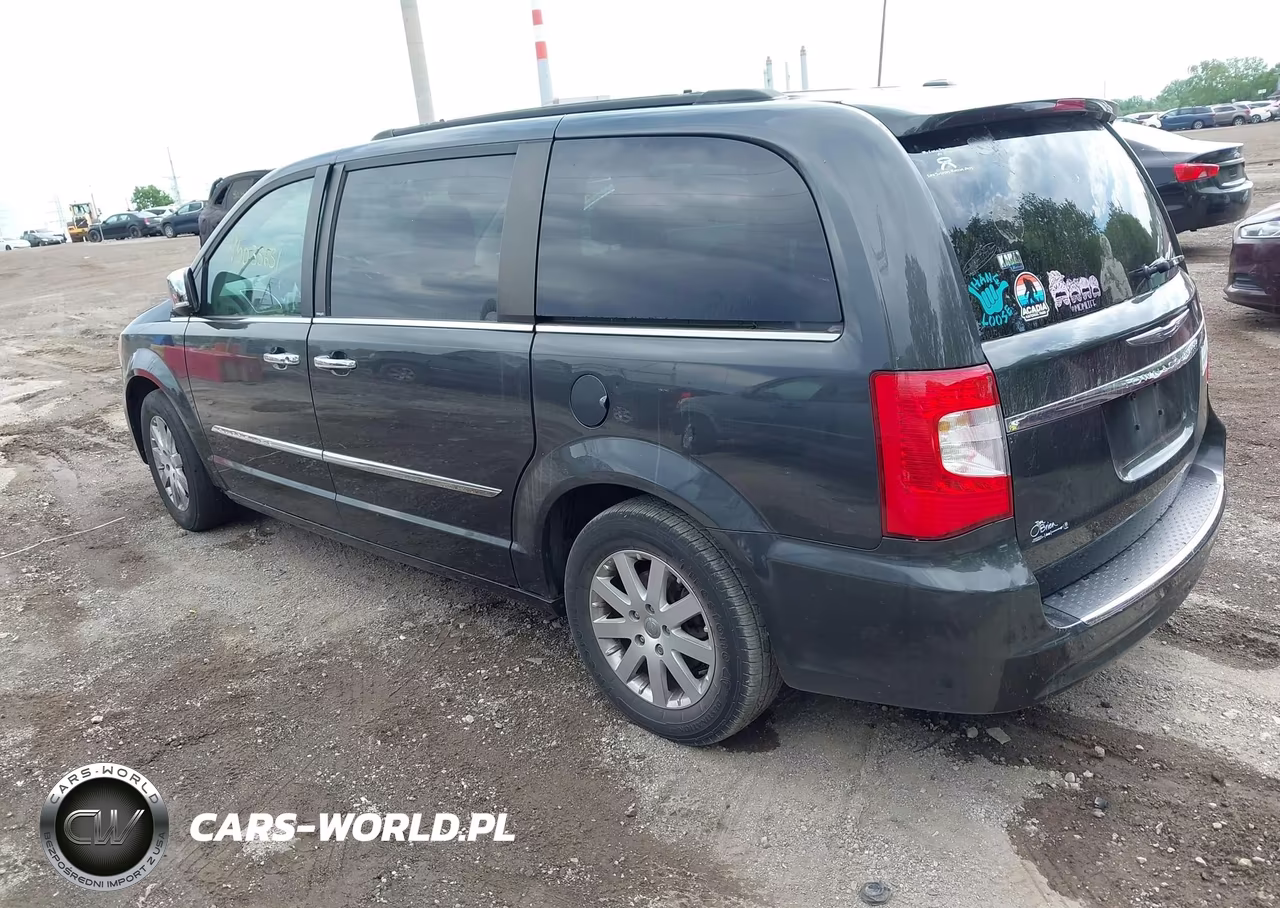 2011 Chrysler Town & Country Touring-L VIN:2A4RR8DG5BR722120 - 3