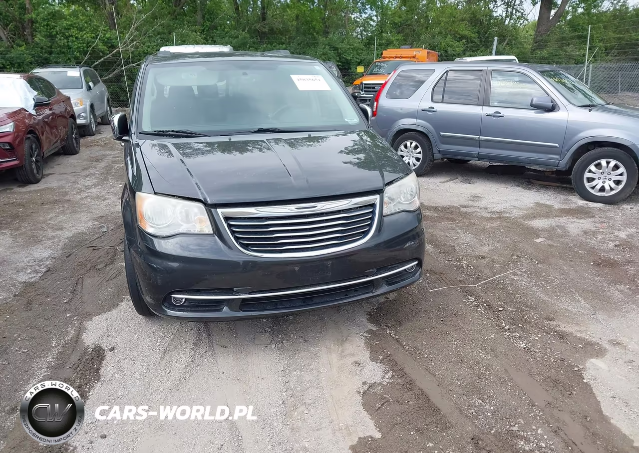 2011 Chrysler Town & Country Touring-L VIN:2A4RR8DG5BR722120 - 6