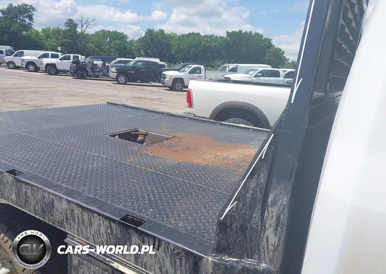2018 Ford F-250 Xl VIN:1FTBF2B65JEB49951 - 8