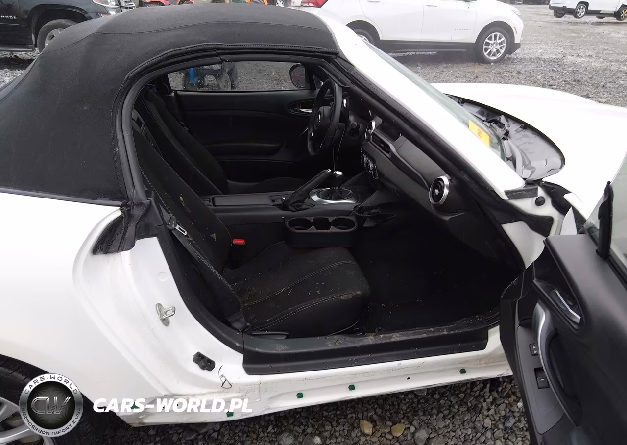 2017 Fiat 124 Spider Classica VIN:JC1NFAEK7H0123100 - 5