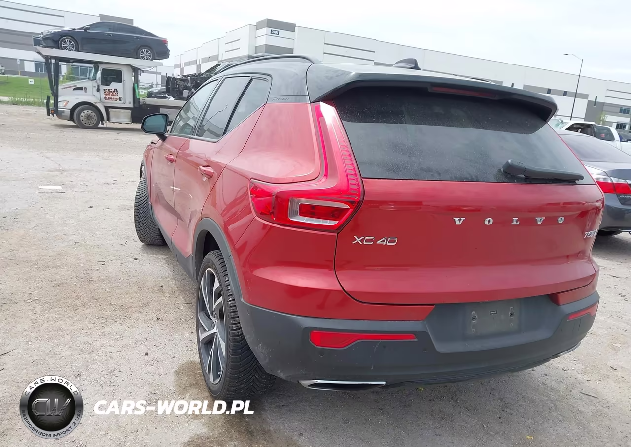 2019 Volvo Xc40 T5 R-Design VIN:YV4162UM6K2112320 - 3
