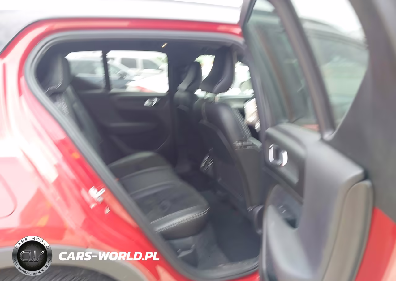 2019 Volvo Xc40 T5 R-Design VIN:YV4162UM6K2112320 - 8