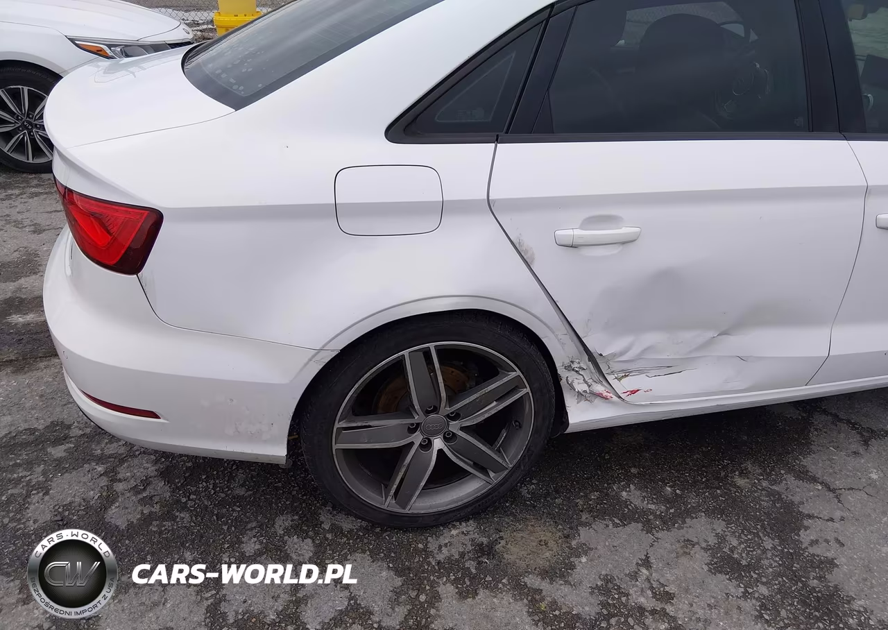 2016 Audi A3 2.0T Premium VIN:WAUB8GFF8G1007298 - 6