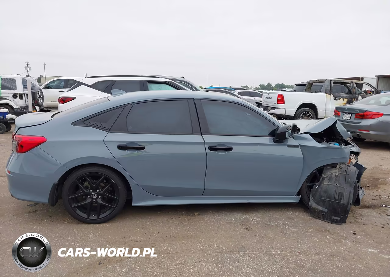 2024 Honda Civic Sport VIN:2HGFE2F55RH583931 - 13
