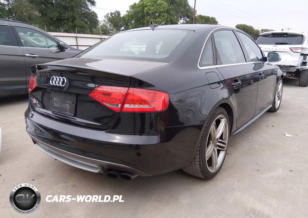 2010 Audi S4 3.0 Premium Plus VIN:WAUKGAFL1AA104114 - 4