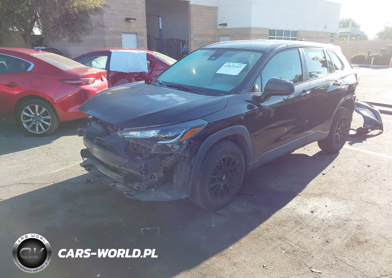2022 Toyota Corolla Cross L VIN:7MUAAABG3NV012381 - 2