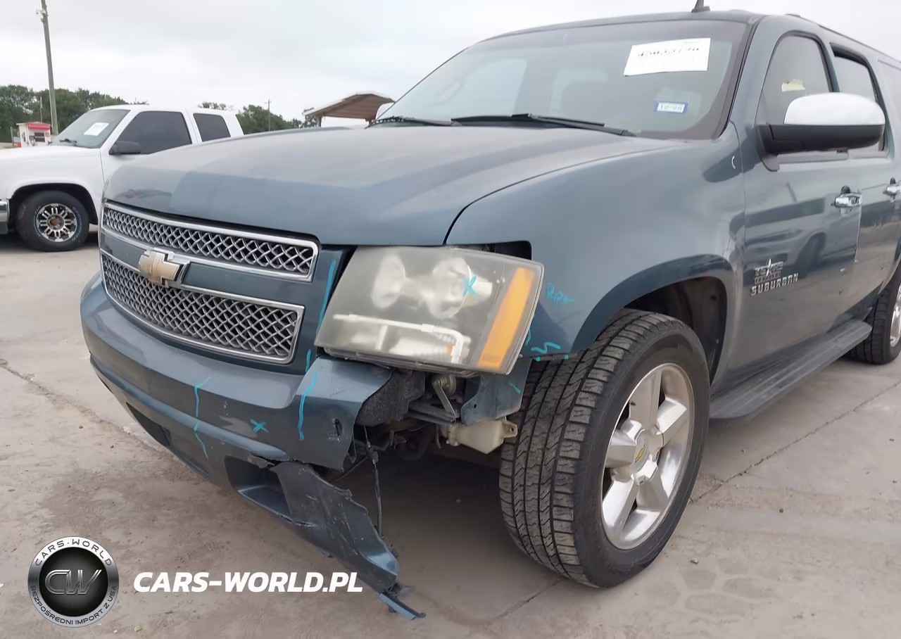 2010 Chevrolet Suburban 1500 Ls VIN:1GNUCHE04AR156210 - 6