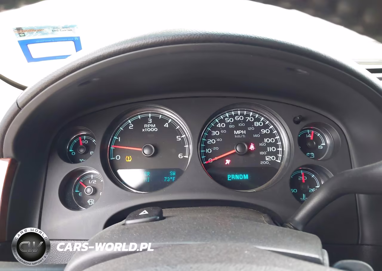 2010 Chevrolet Suburban 1500 Ls VIN:1GNUCHE04AR156210 - 7