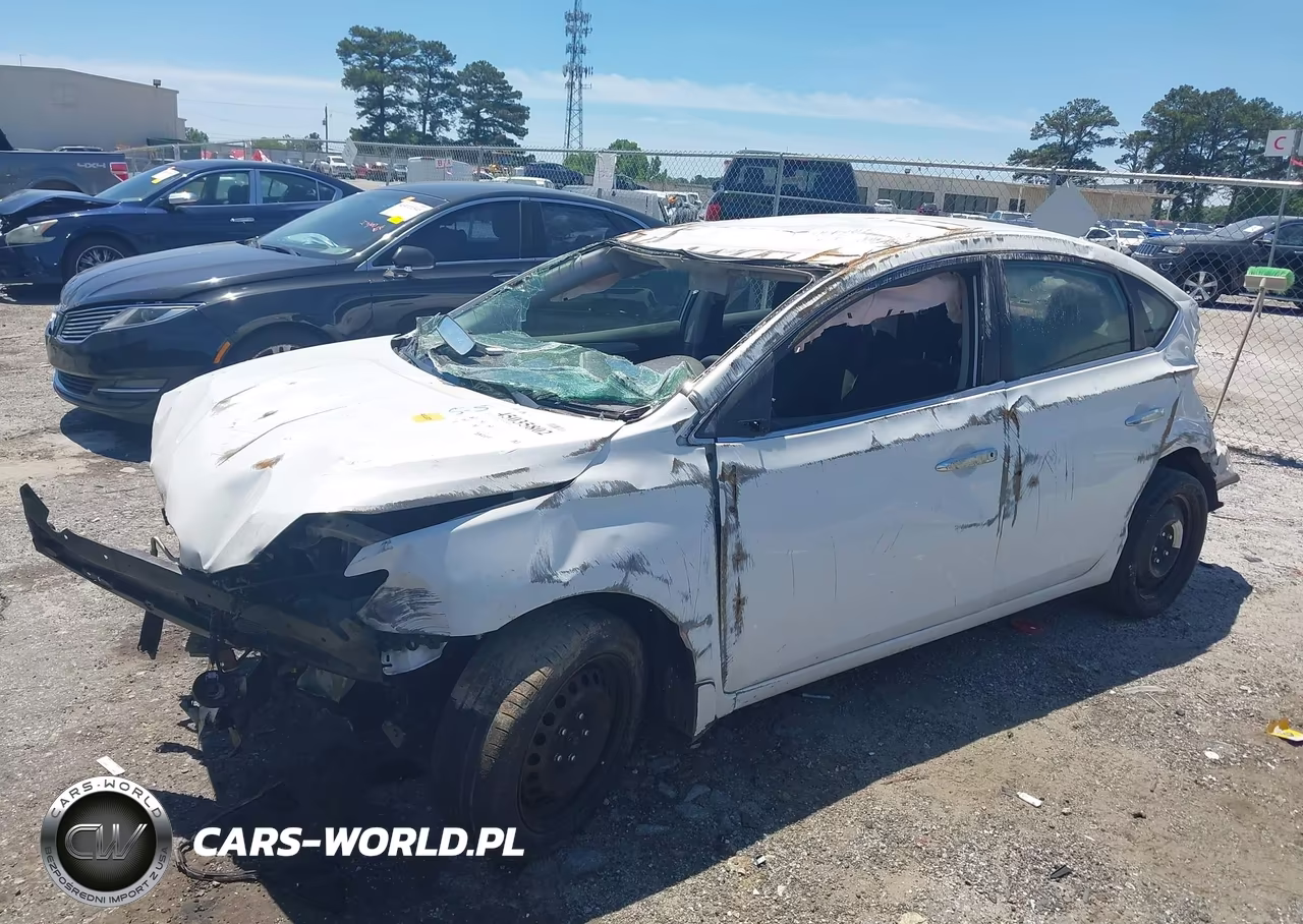 2018 Nissan Sentra S VIN:3N1AB7AP1JY339928 - 13