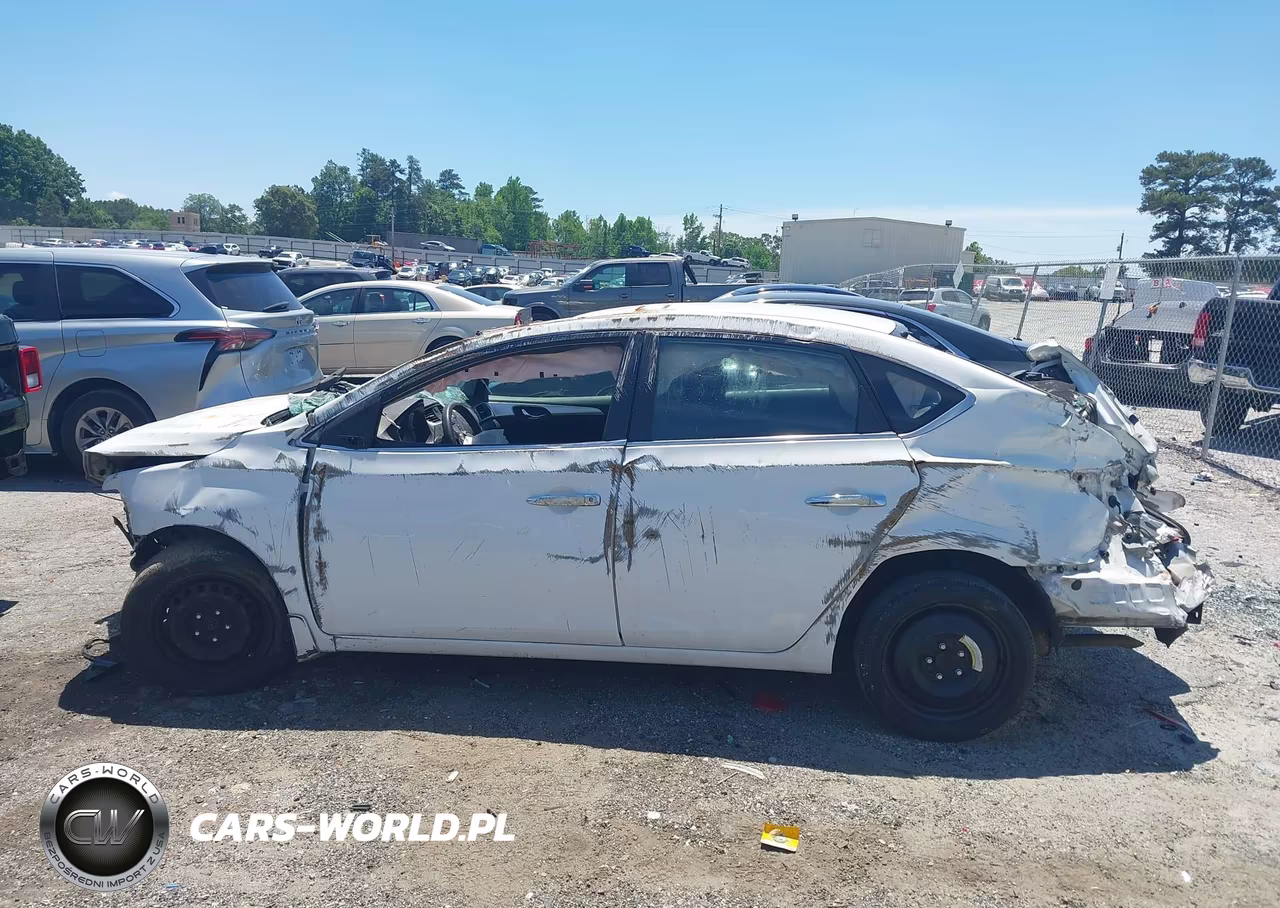 2018 Nissan Sentra S VIN:3N1AB7AP1JY339928 - 6