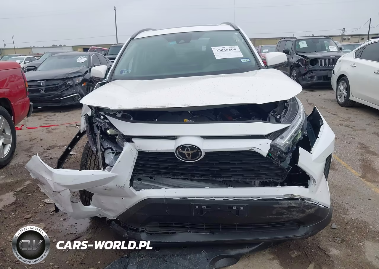 2025 Toyota Rav4 Xle VIN:2T3W1RFV7SW396294 - 12