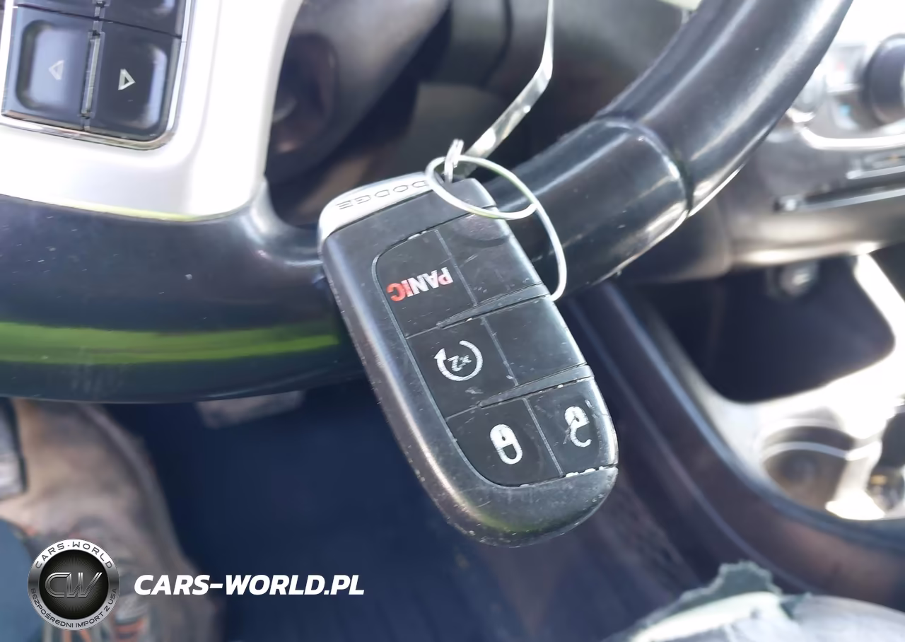 2011 Dodge Journey Lux VIN:3D4PH9FG3BT513655 - 11