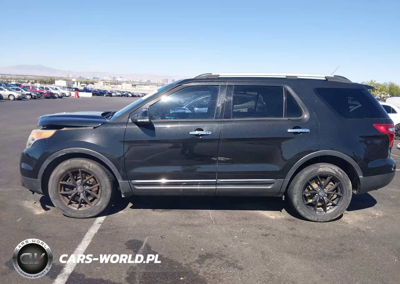 2015 Ford Explorer Xlt VIN:1FM5K7D80FGA45735 - 14