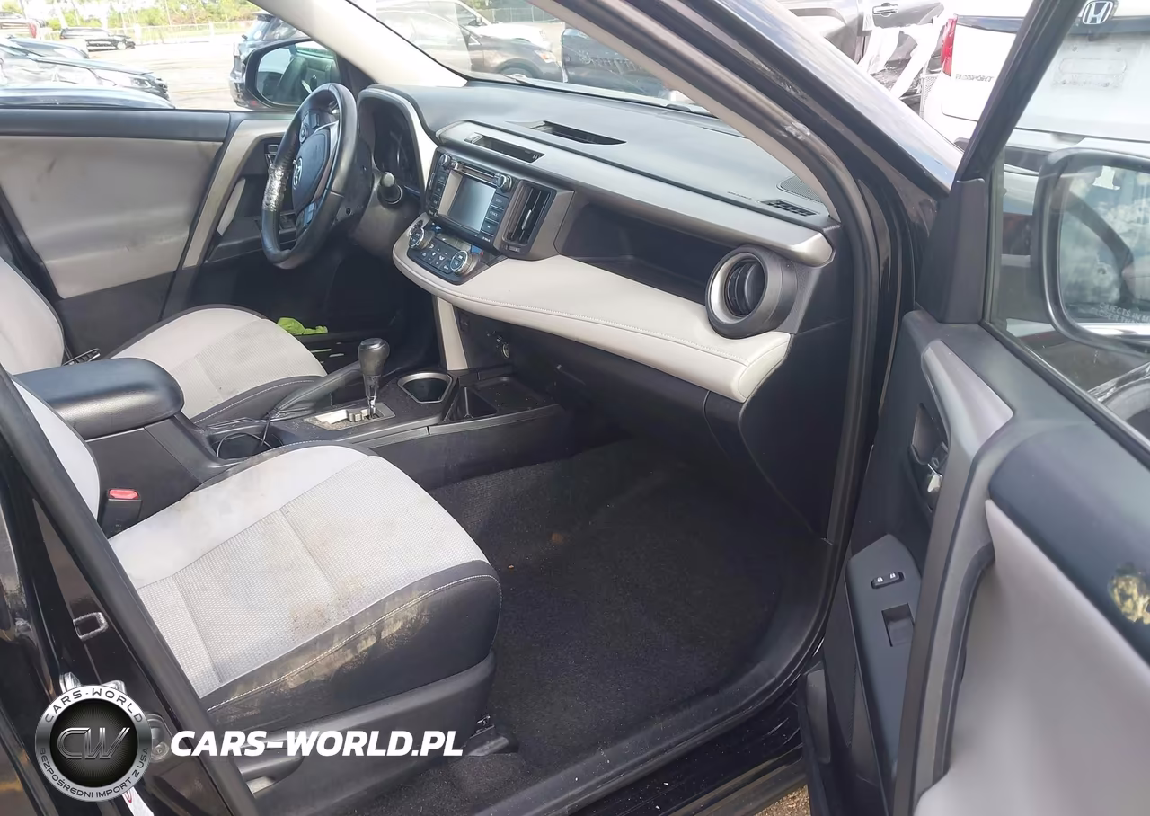 2018 Toyota Rav4 Xle VIN:2T3WFREV5JW458583 - 5