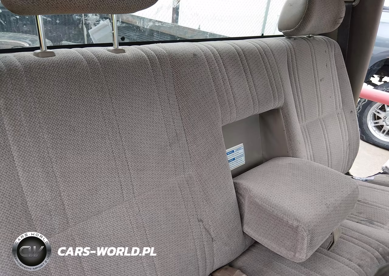 2002 Toyota Tundra VIN:5TBJN32162S233175 - 8