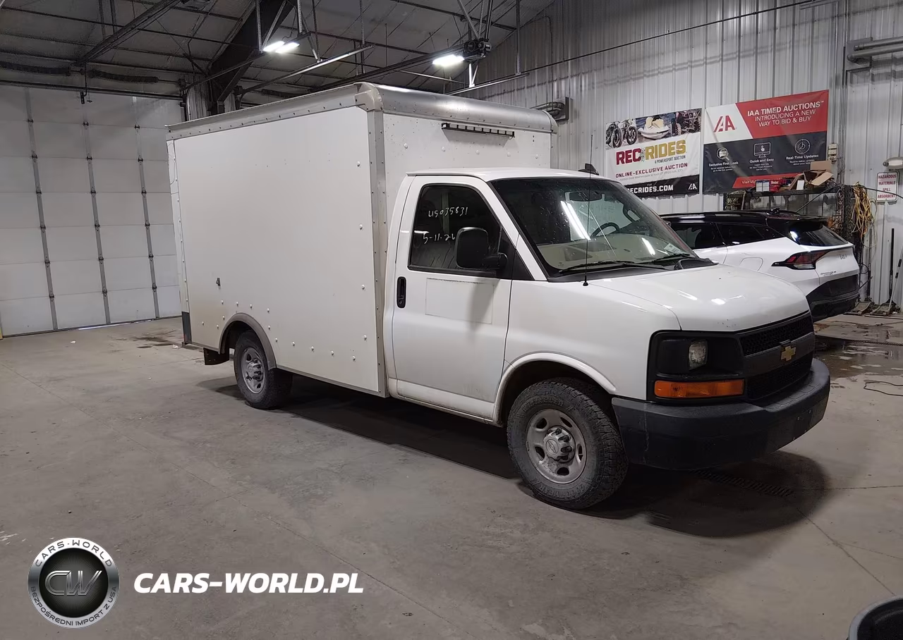 2016 Chevrolet Express Cutaway 3500