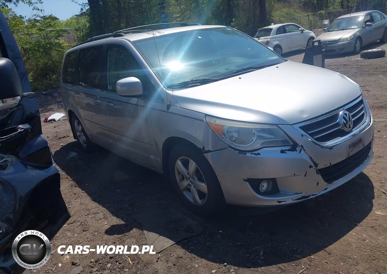 2009 Volkswagen Routan Se