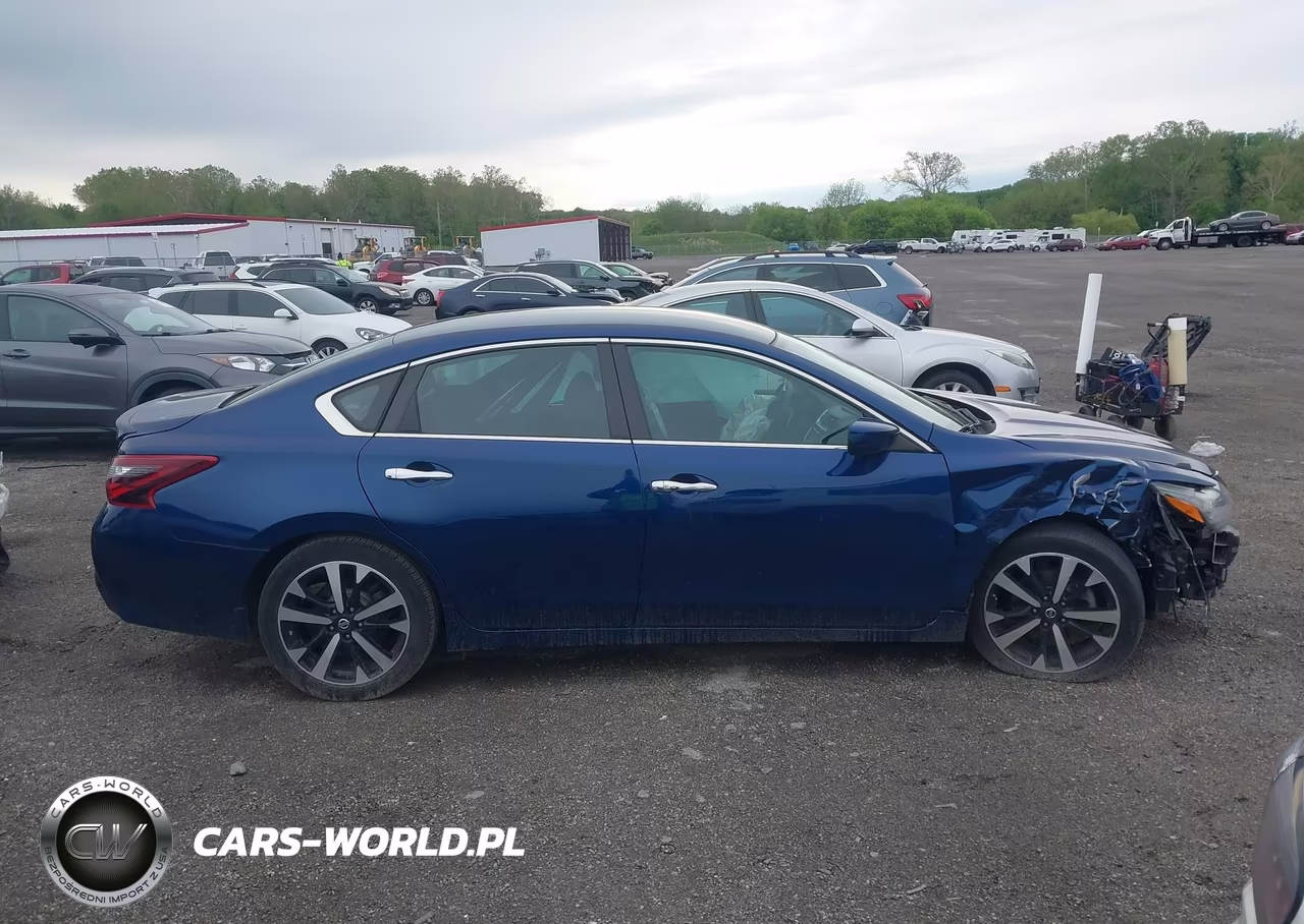 2018 Nissan Altima 2.5 Sr VIN:1N4AL3AP3JC479142 - 13
