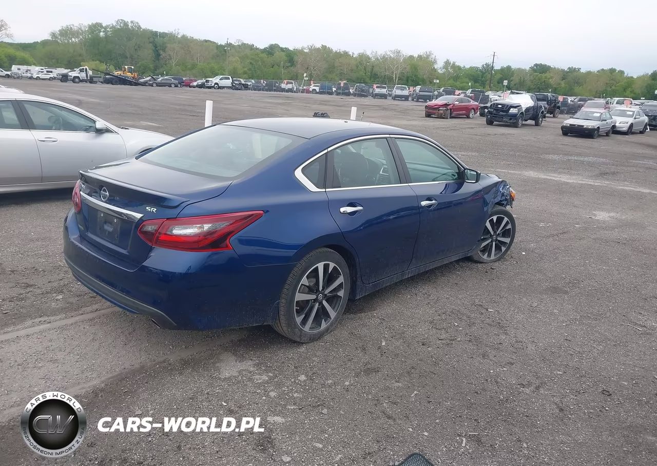 2018 Nissan Altima 2.5 Sr VIN:1N4AL3AP3JC479142 - 4