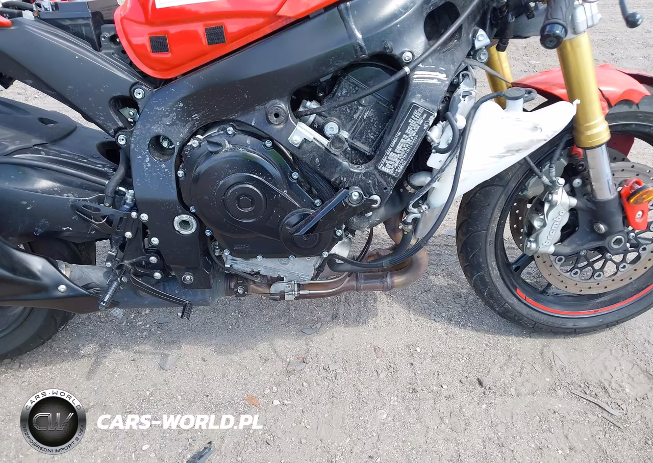 2022 Suzuki Gsx-R750 VIN:JS1GR7MA1N7100066 - 8